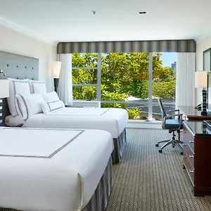 *** Hotel Granville Island Canada
